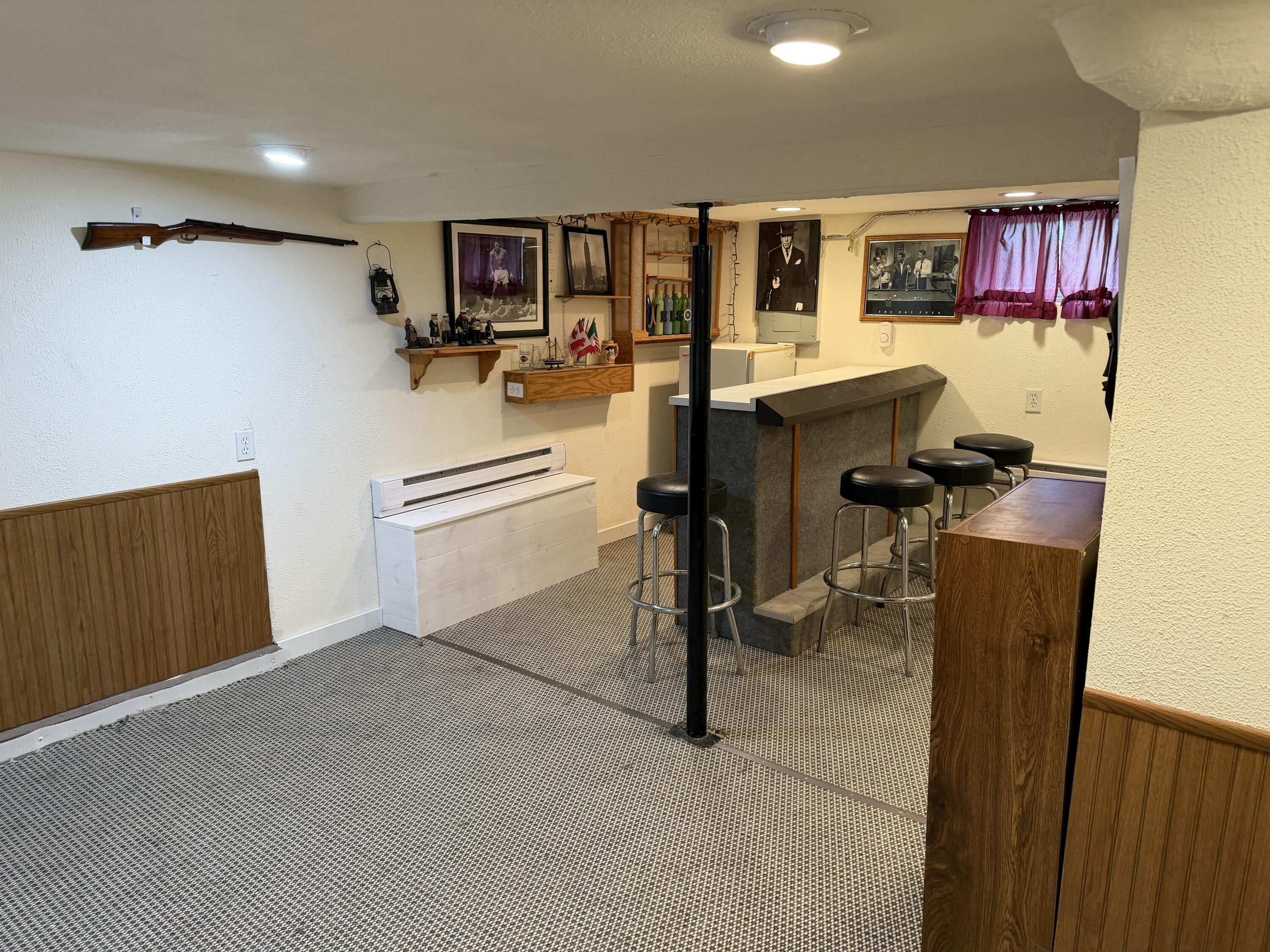 2018 Jackson Street Two Rivers, WI 54241 - Photo 30 of 39 bar area