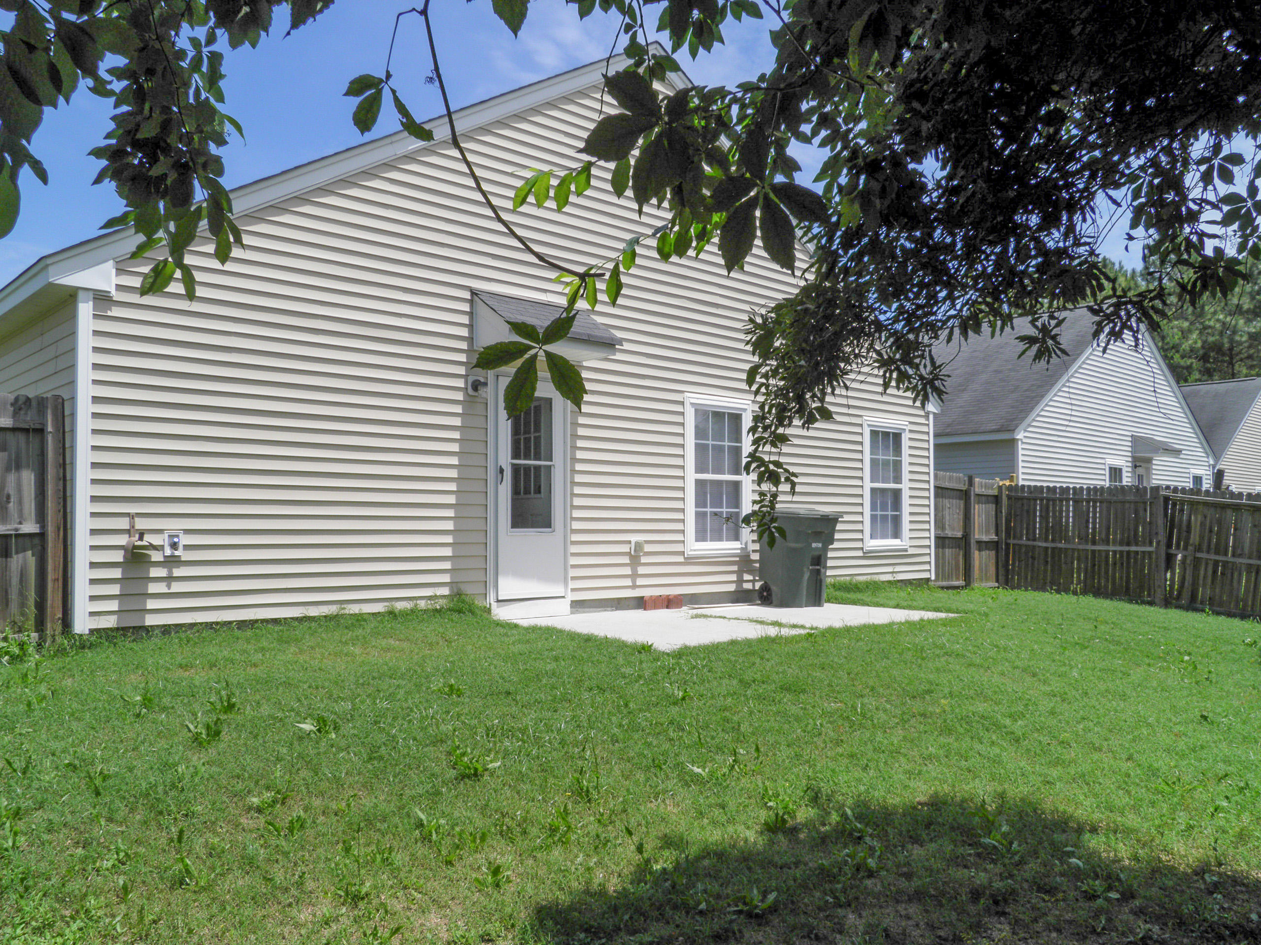 1146 Deerberry Road Hanahan, SC 29410 - Photo 15 of 15 Back Yard