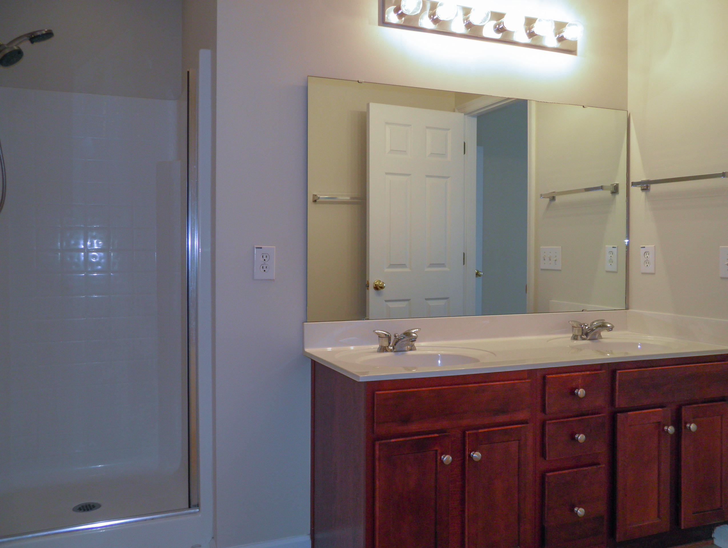 1146 Deerberry Road Hanahan, SC 29410 - Photo 10 of 15 Master Bathroom