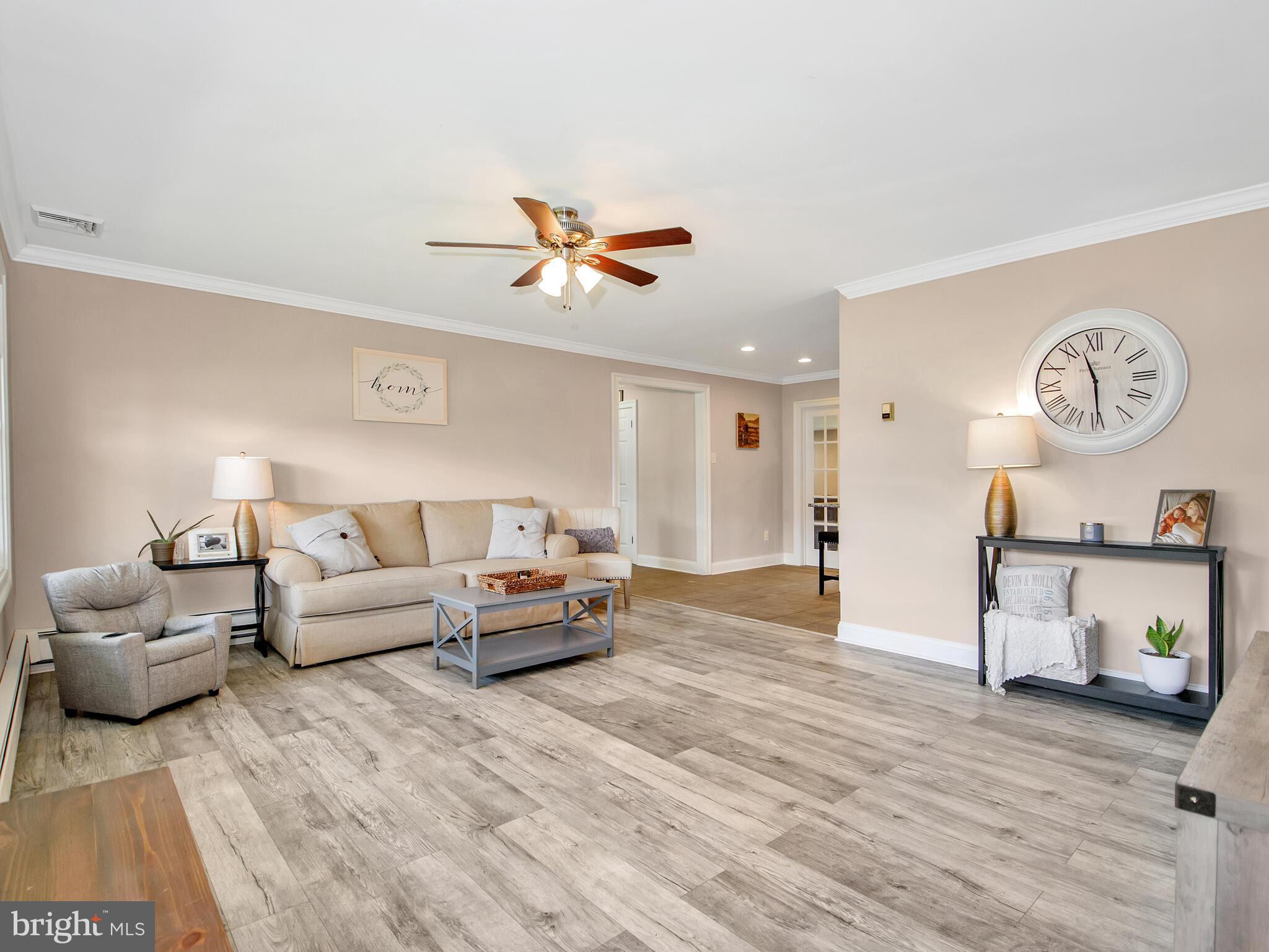 42 Umber Road Levittown, PA 19056 - Photo 1 of 19 Gallery Image 1