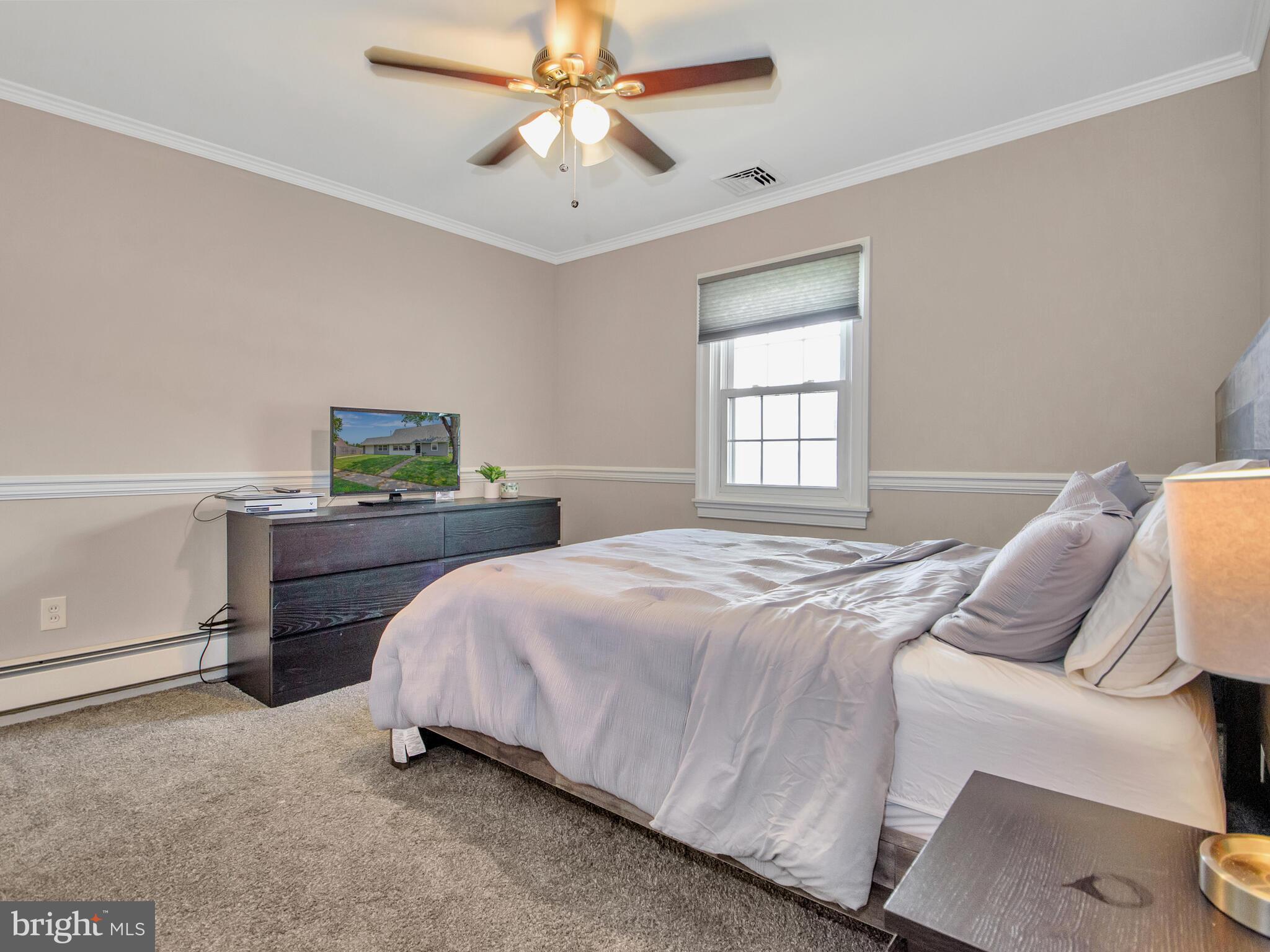 42 Umber Road Levittown, PA 19056 - Photo 9 of 19 Gallery Image 9