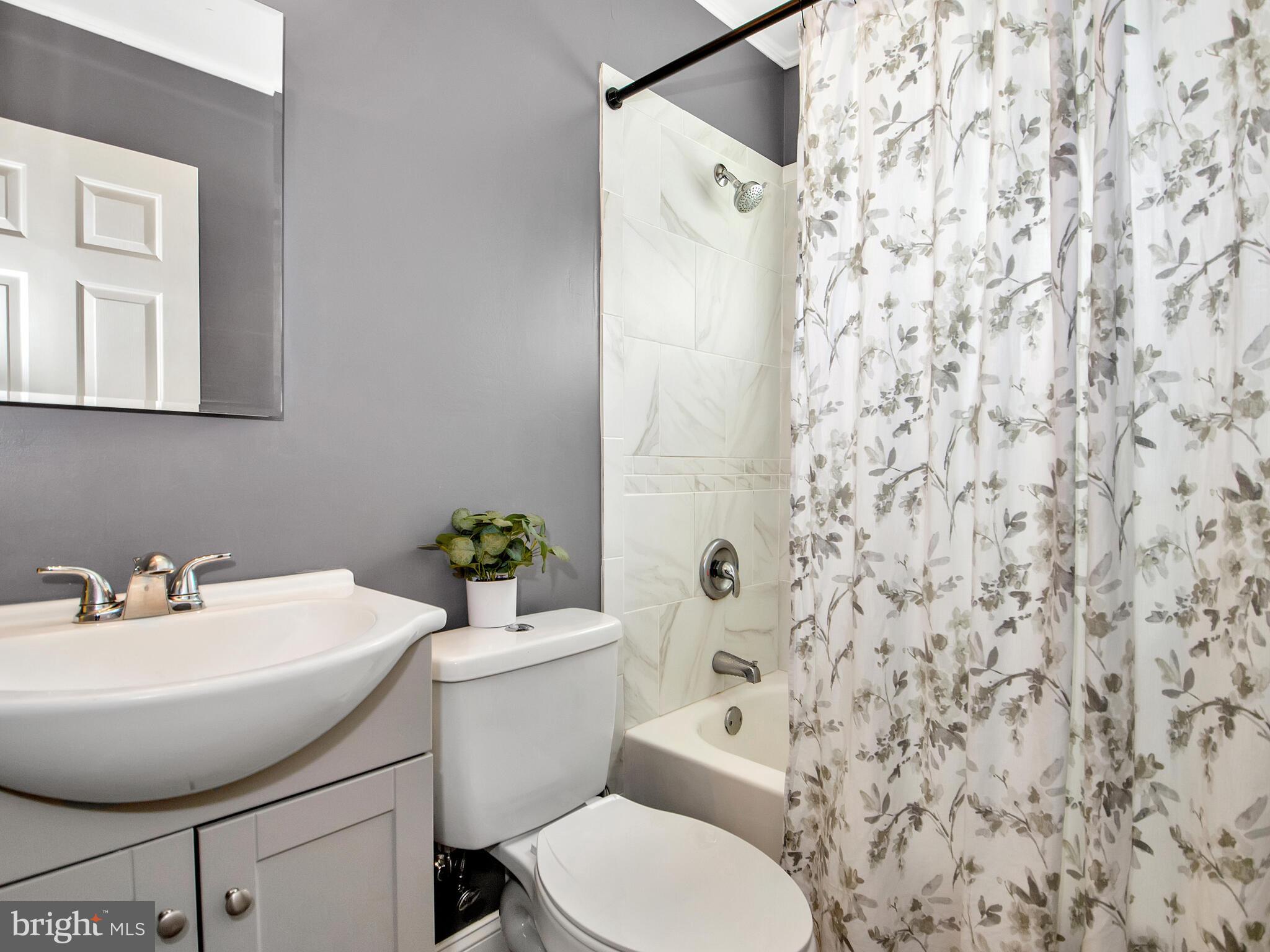 42 Umber Road Levittown, PA 19056 - Photo 10 of 19 Gallery Image 10
