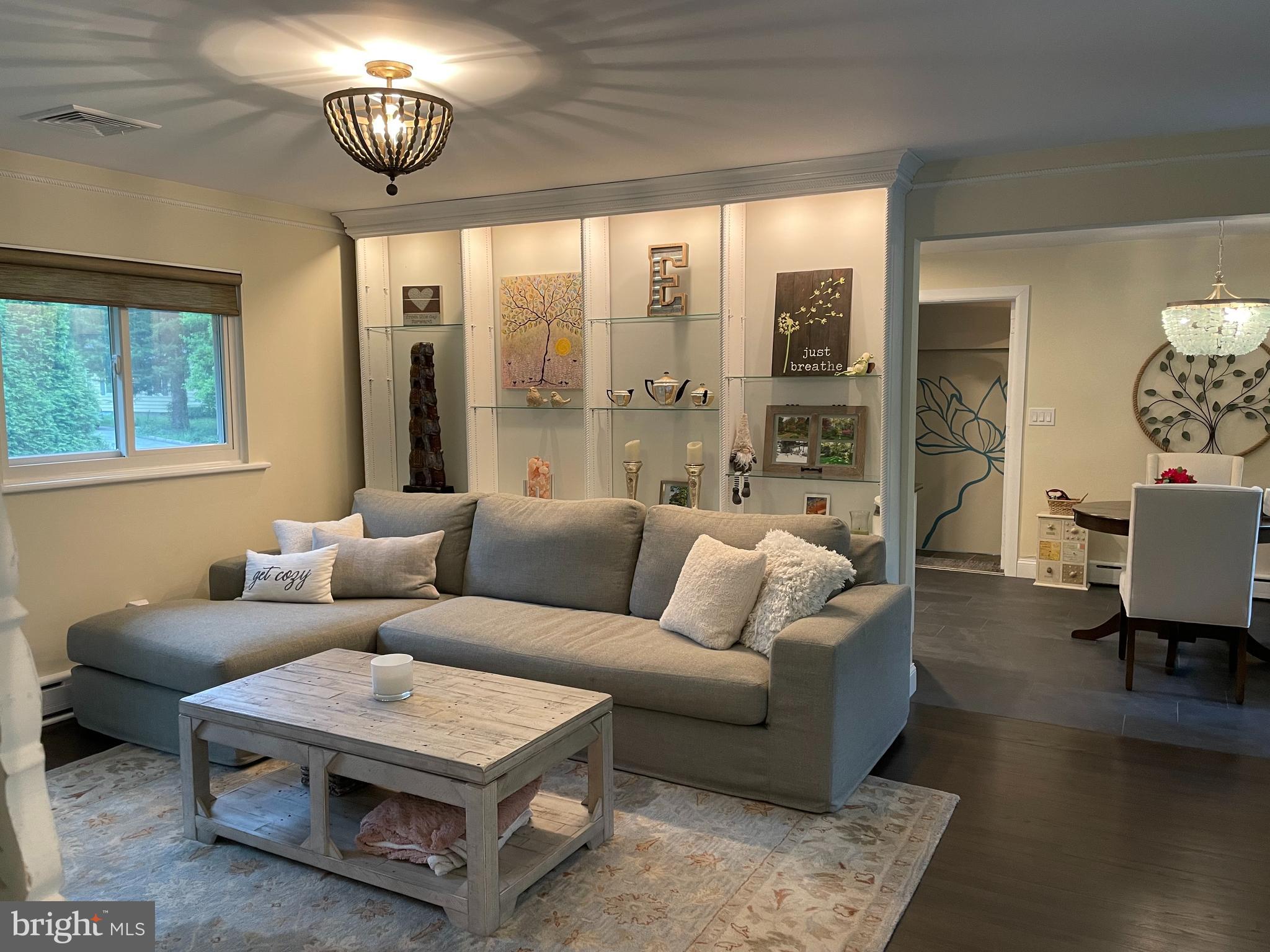 412 Clarksville Road Princeton Junction, NJ 08550 - Photo 5 of 27