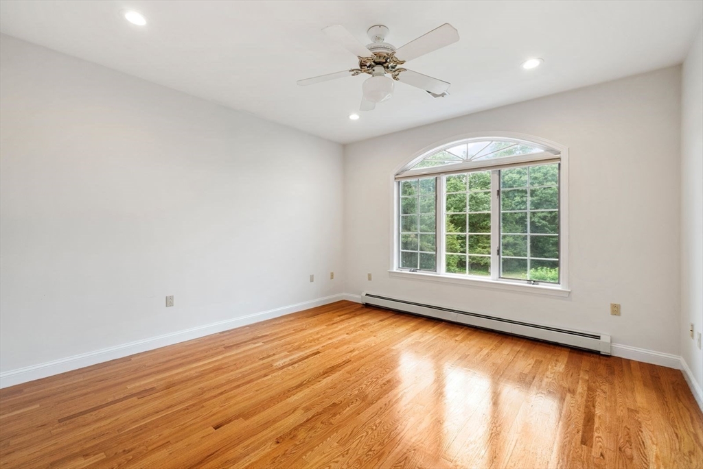 30 Page Road Weston, MA 02493 - Photo 13 of 26