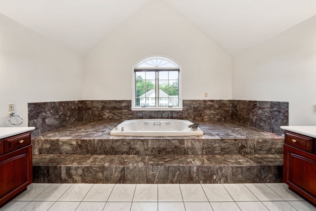 30 Page Road Weston, MA 02493 - Photo 18 of 26