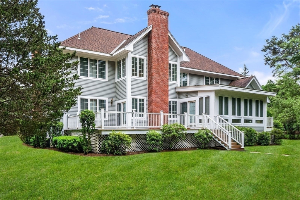 30 Page Road Weston, MA 02493 - Photo 24 of 26