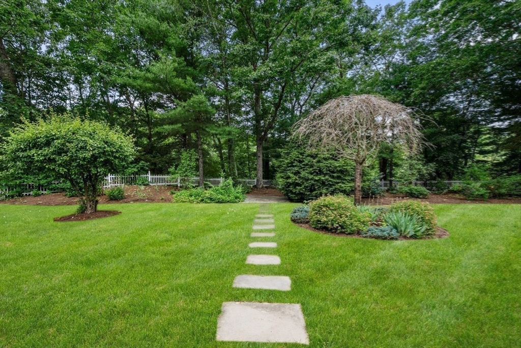 30 Page Road Weston, MA 02493 - Photo 25 of 26