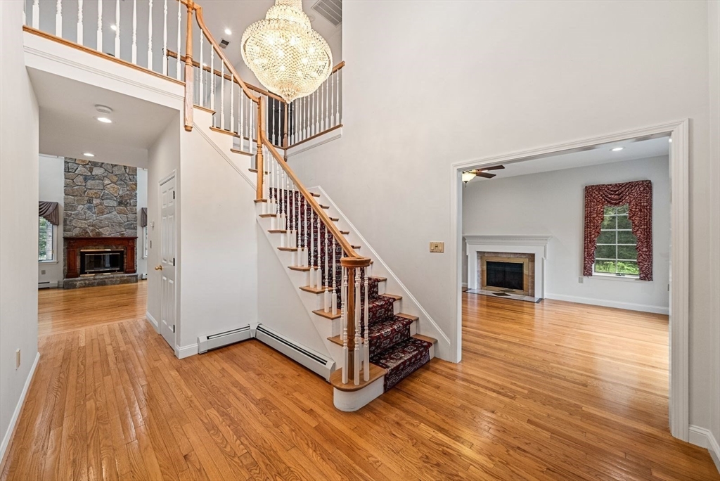 30 Page Road Weston, MA 02493 - Photo 3 of 26