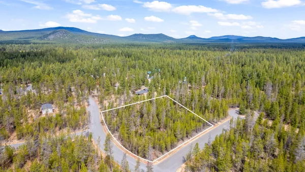 $149,000 | 10300 Concho Court, Unit 5, La Pine, OR 97739