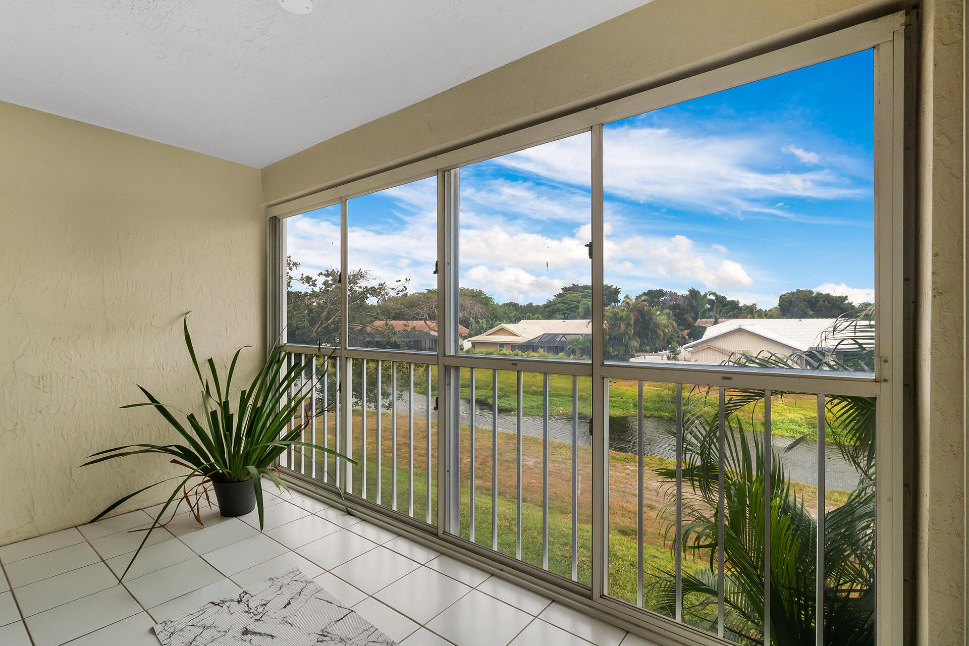 380 Northwest 67th Street, Unit J202 Boca Raton, FL 33487 - Photo 8 of 18 IMG_6250