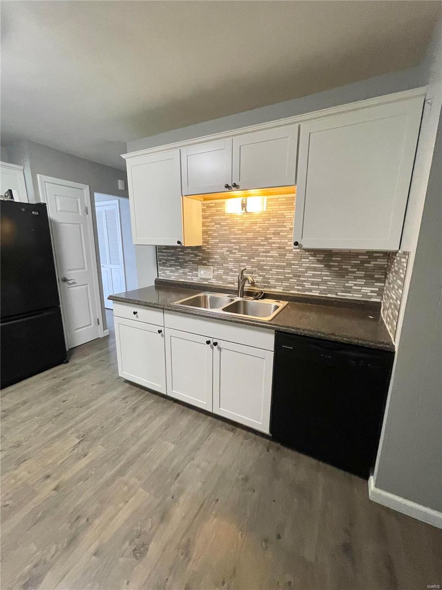 105 Sumter Drive Belleville, IL 62221 - Photo 12 of 24