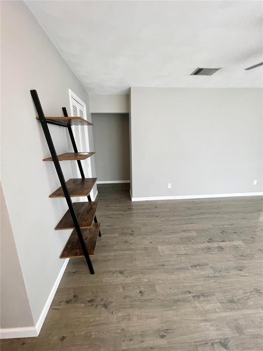 105 Sumter Drive Belleville, IL 62221 - Photo 3 of 24