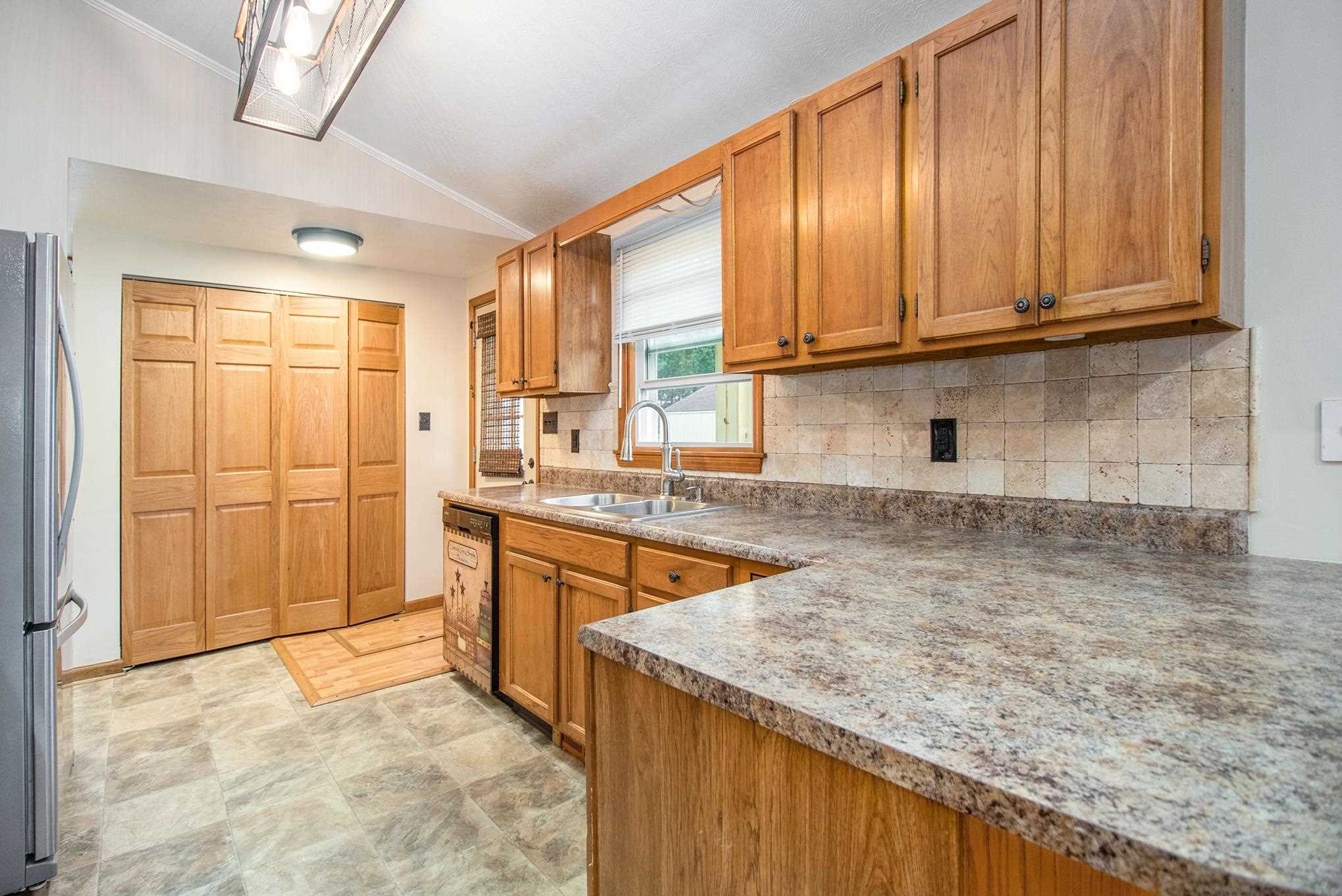 20557 Madison Road South Bend, IN 46614 - Photo 14 of 25 Gallery Image 14