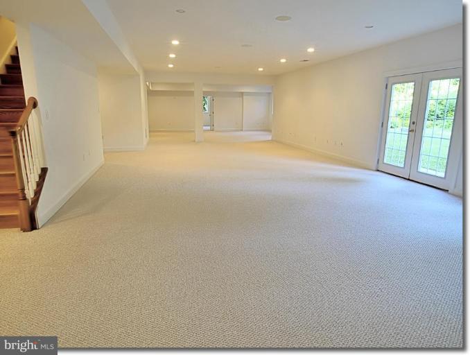 2181 Chain Bridge Road Vienna, VA 22182 - Photo 23 of 28 Great Room