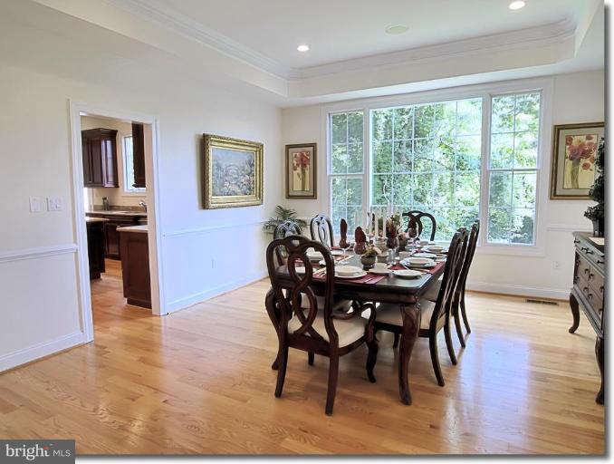 2181 Chain Bridge Road Vienna, VA 22182 - Photo 4 of 28 Dining Room