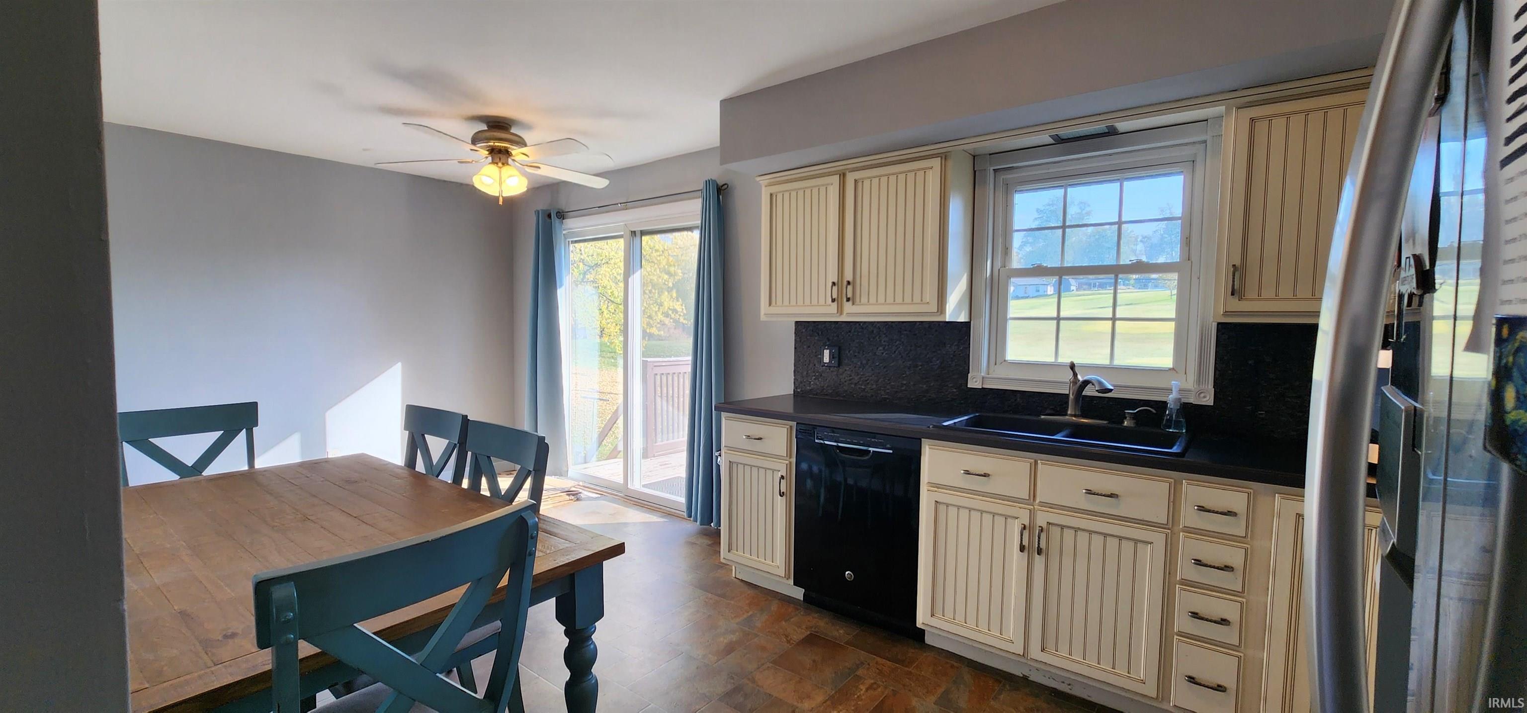 1417 Brett Cabel Road Washington, IN 47501 - Photo 5 of 23 Gallery Image 5
