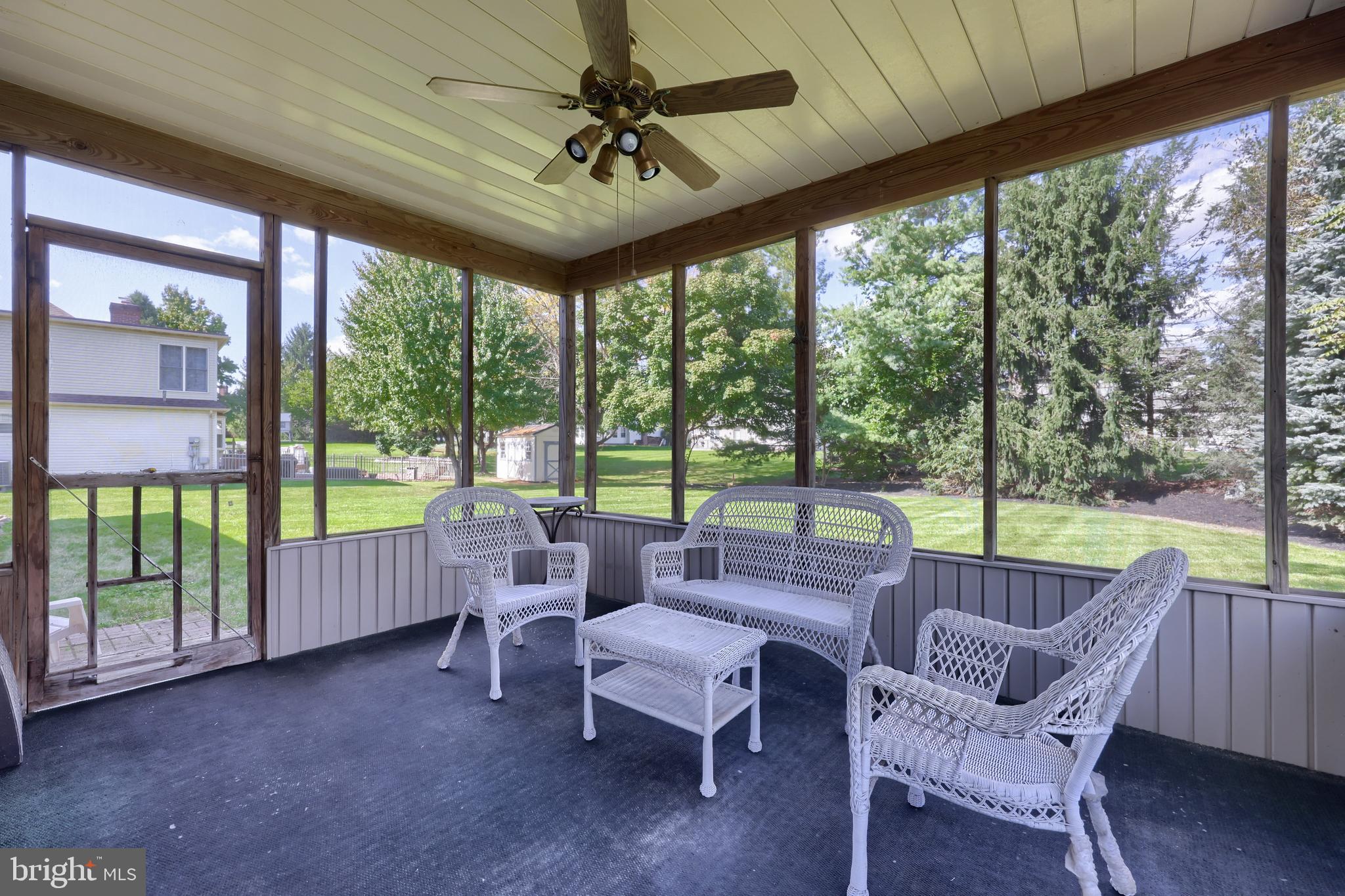 325 North Farm Drive Lititz, PA 17543 - Photo 17 of 54