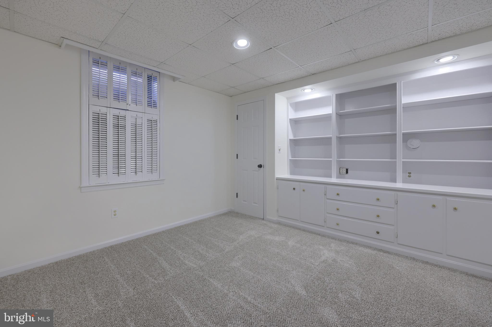 325 North Farm Drive Lititz, PA 17543 - Photo 42 of 54