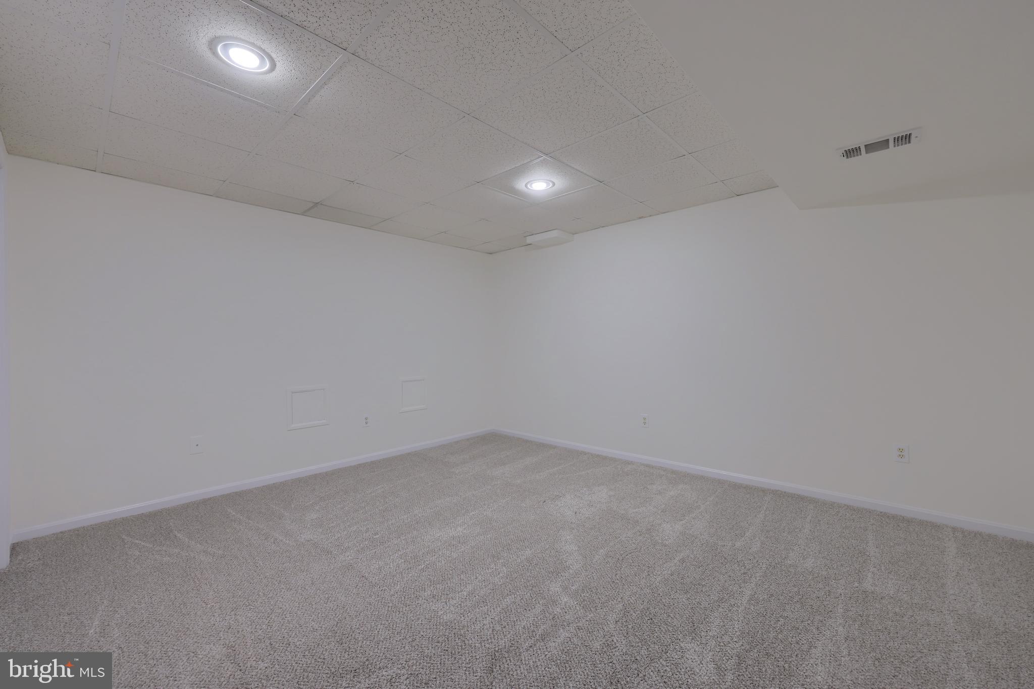 325 North Farm Drive Lititz, PA 17543 - Photo 43 of 54