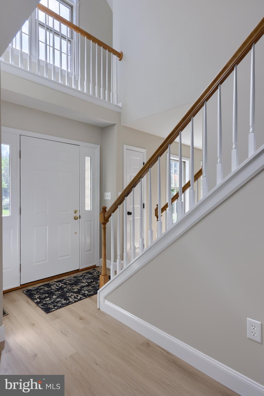 325 North Farm Drive Lititz, PA 17543 - Photo 6 of 54