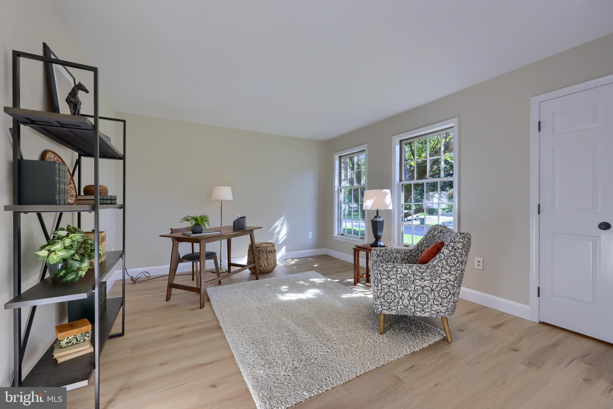 325 North Farm Drive Lititz, PA 17543 - Photo 9 of 54