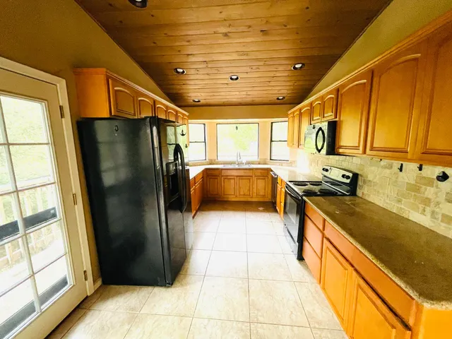 $370,500 | 2783 Crystal Springs Road, Camino, CA 95709