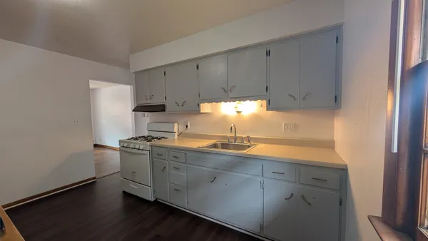 $190,000 | 1308 19th Street, Rockford, IL 61104