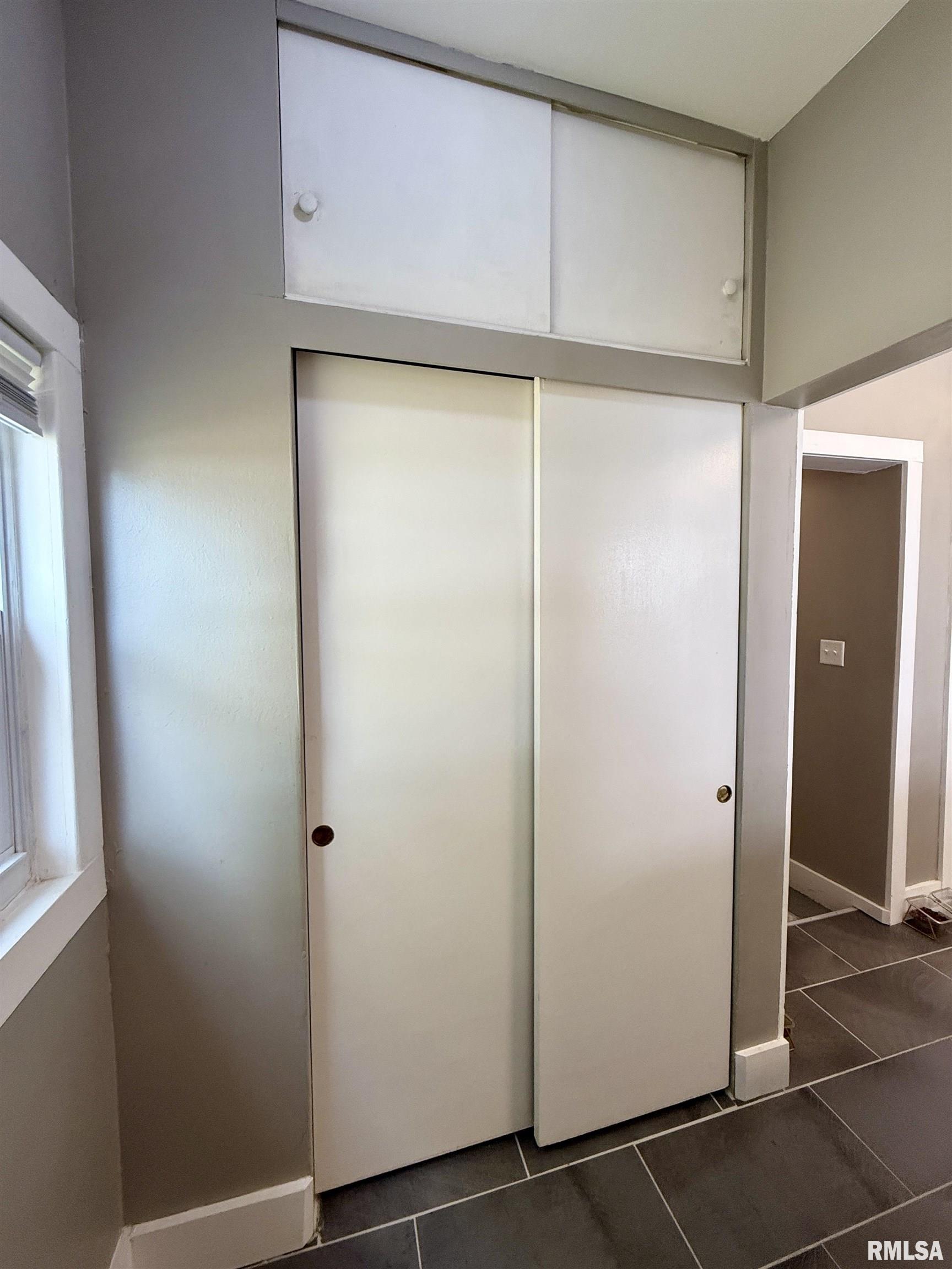 443 Fifer Street Galesburg, IL 61401 - Photo 17 of 27