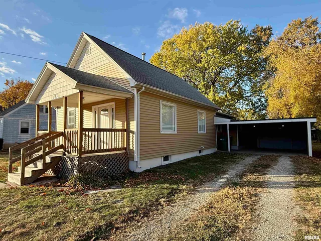 $110,000 | 443 Fifer Street, Galesburg, IL 61401