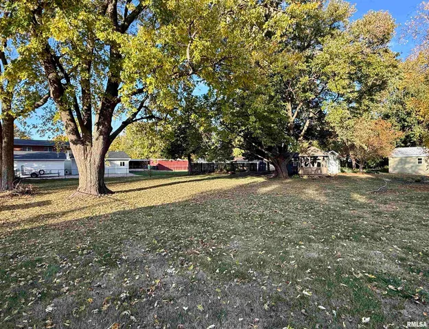 $110,000 | 443 Fifer Street, Galesburg, IL 61401