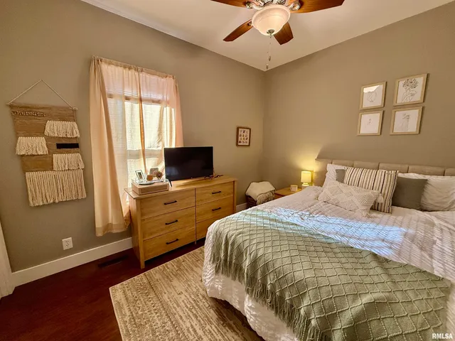 $110,000 | 443 Fifer Street, Galesburg, IL 61401