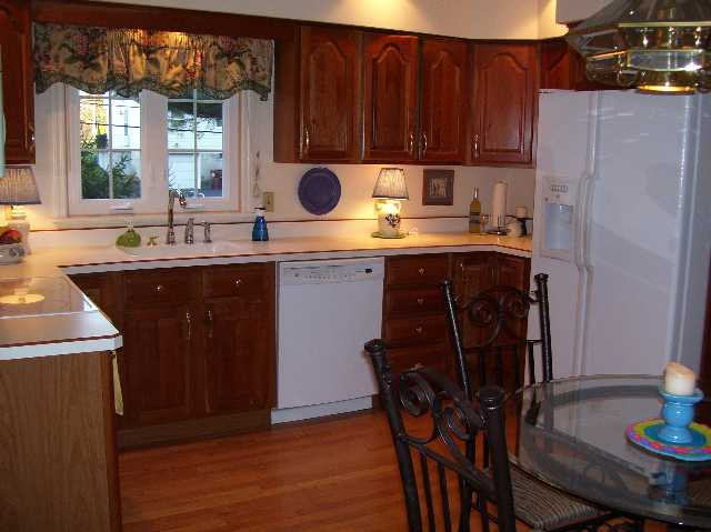 9 Oak Road Bethlehem, NY 12054 - Photo 3 of 11 Photo 3