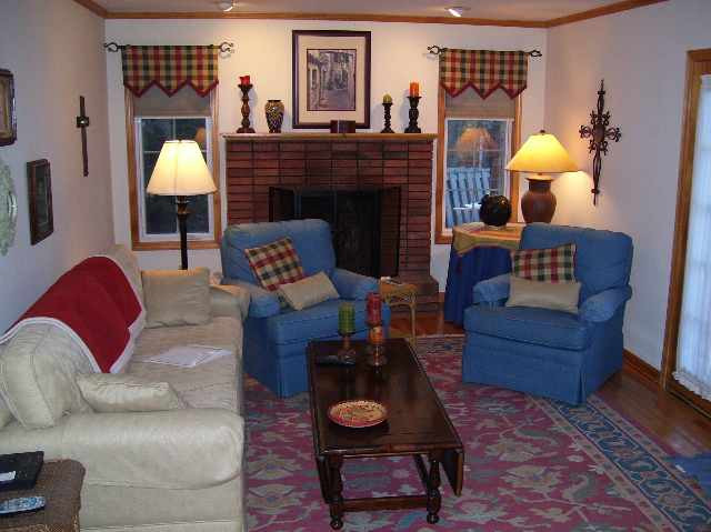 9 Oak Road Bethlehem, NY 12054 - Photo 4 of 11 Photo 4