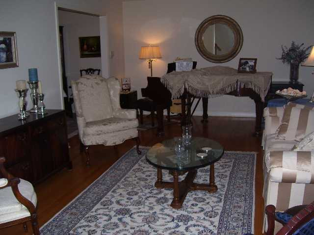 9 Oak Road Bethlehem, NY 12054 - Photo 6 of 11 Photo 6