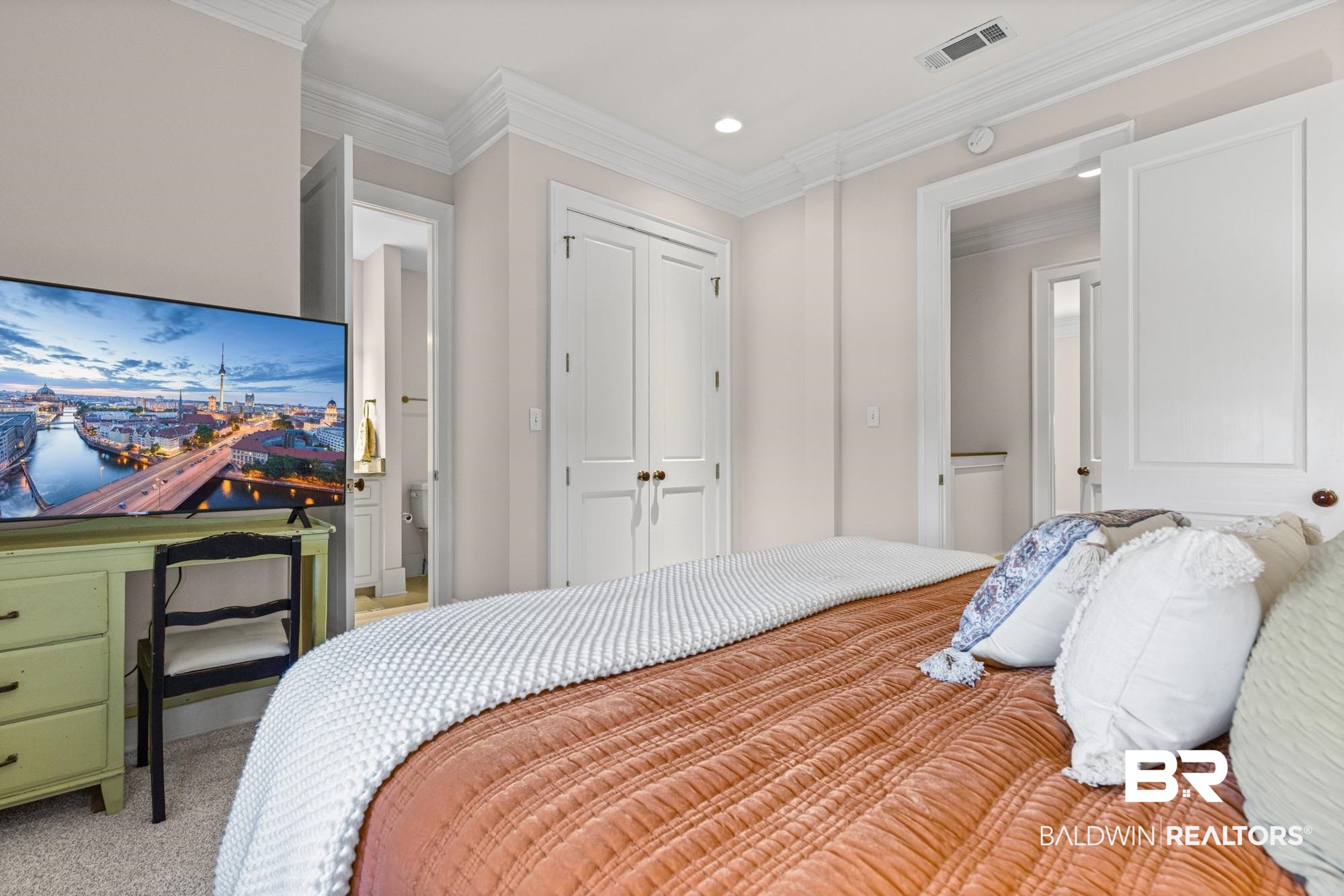 701 Dauphin Street, Unit A Mobile, AL 36602 - Photo 19 of 31 Interior space featuring light-colored walls, crown molding, and recessed lighting