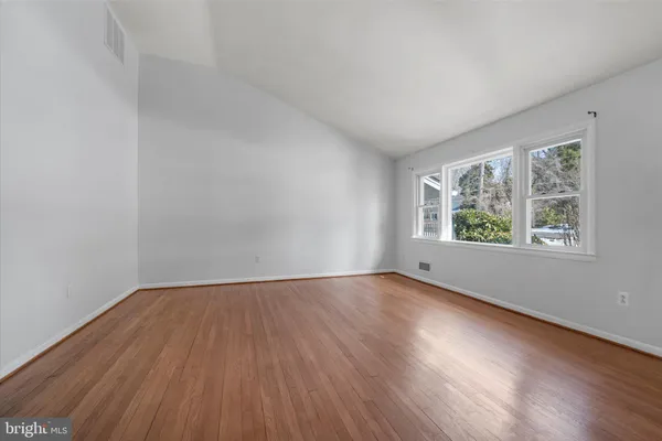 $4,200 | 9012 Vernon View Drive, Alexandria, VA 22308