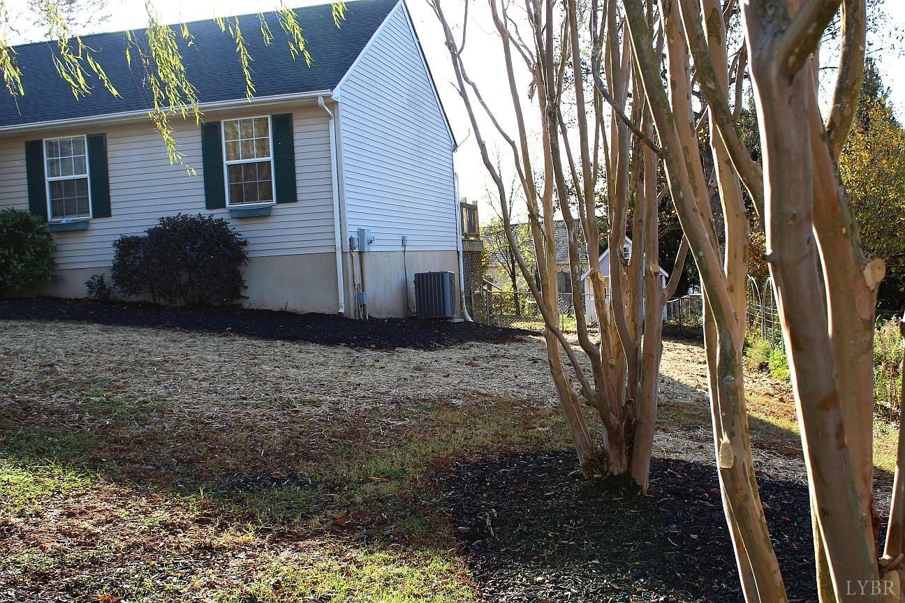 318 Union Hill Road Amherst, VA 24521 - Photo 4 of 48 Gallery Image 4