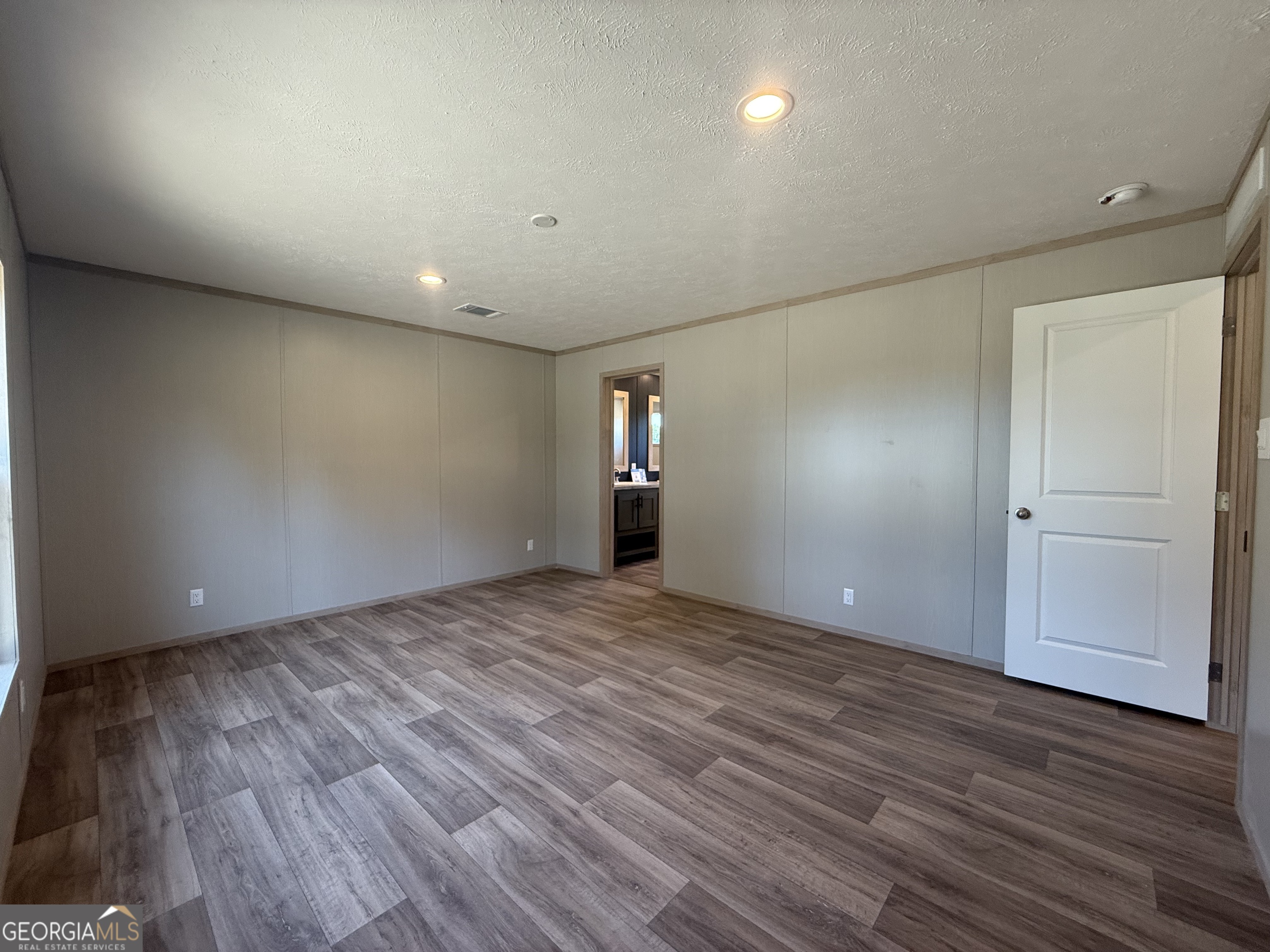 240 Bear Island Road Screven, GA 31560 - Photo 14 of 31