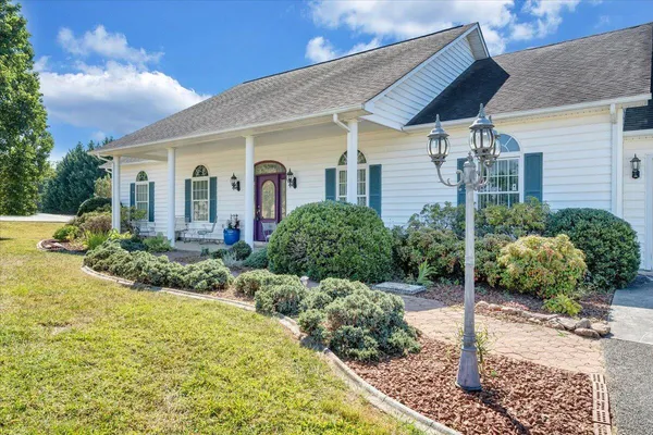 $449,900 | 103 Par 5 Lane, Hardy, VA 24101