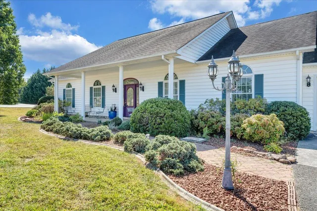 $449,900 | 103 Par 5 Lane, Hardy, VA 24101