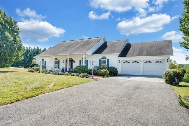 $449,900 | 103 Par 5 Lane, Hardy, VA 24101