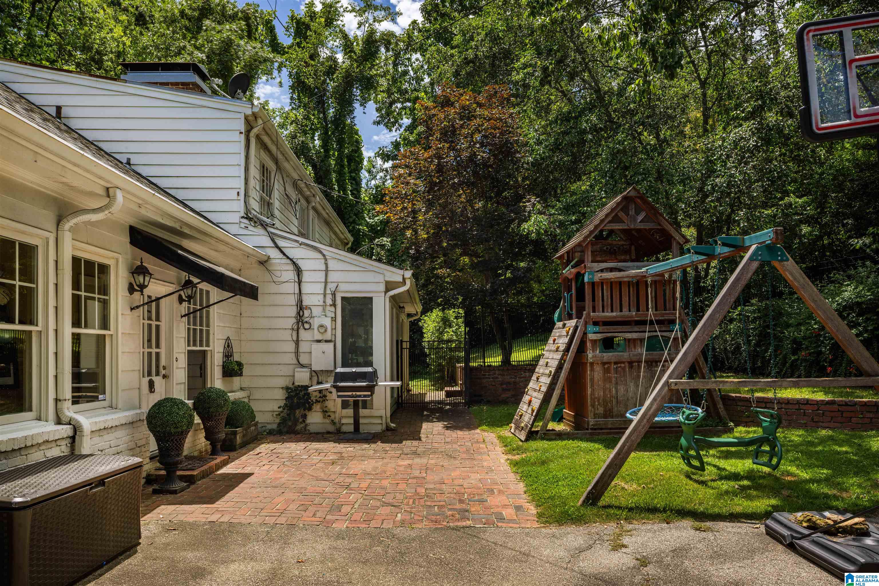 3596 Springhill Road Birmingham, AL 35223 - Photo 38 of 45