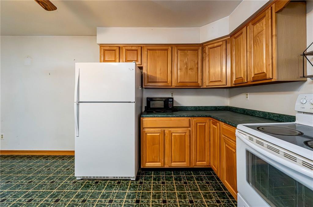 110 Barber Shop Alley Ruffs Dale, PA 15679 - Photo 12 of 49