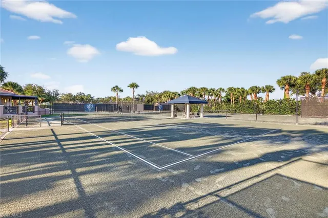 a view of a tennis court