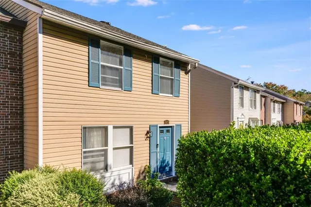 $2,400 | 6413 Wedgewood Trace, Tucker, GA 30084