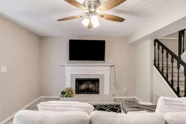 $2,400 | 6413 Wedgewood Trace, Tucker, GA 30084