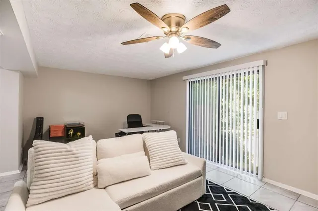 $2,400 | 6413 Wedgewood Trace, Tucker, GA 30084