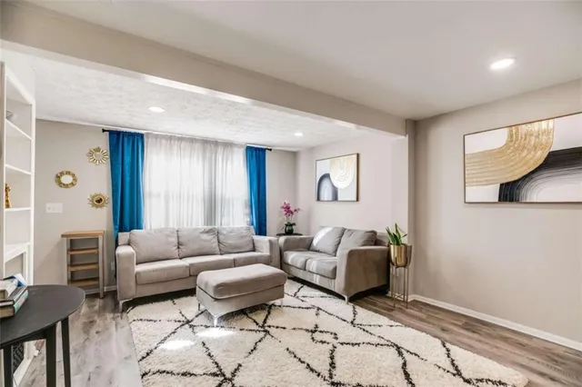 $2,400 | 6413 Wedgewood Trace, Tucker, GA 30084