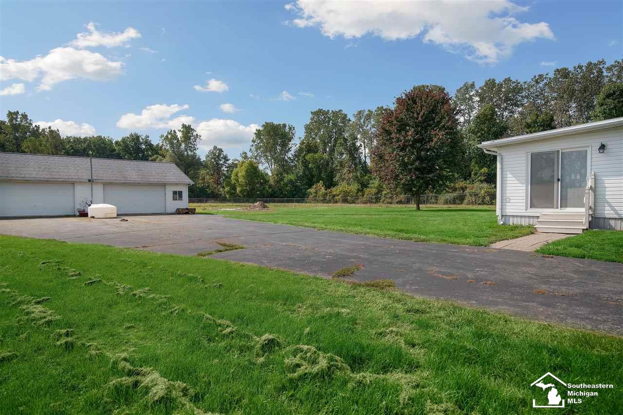 5857 Fay Road Carleton, MI 48117 - Photo 9 of 26 Gallery Image 9