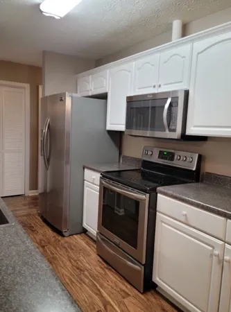$2,300 | 2006 Cody Drive, Lebanon, TN 37087